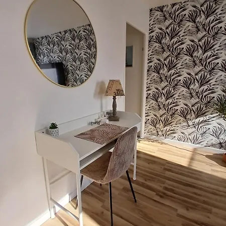 Cosy 2 Pieces Et Terrasse Apartament